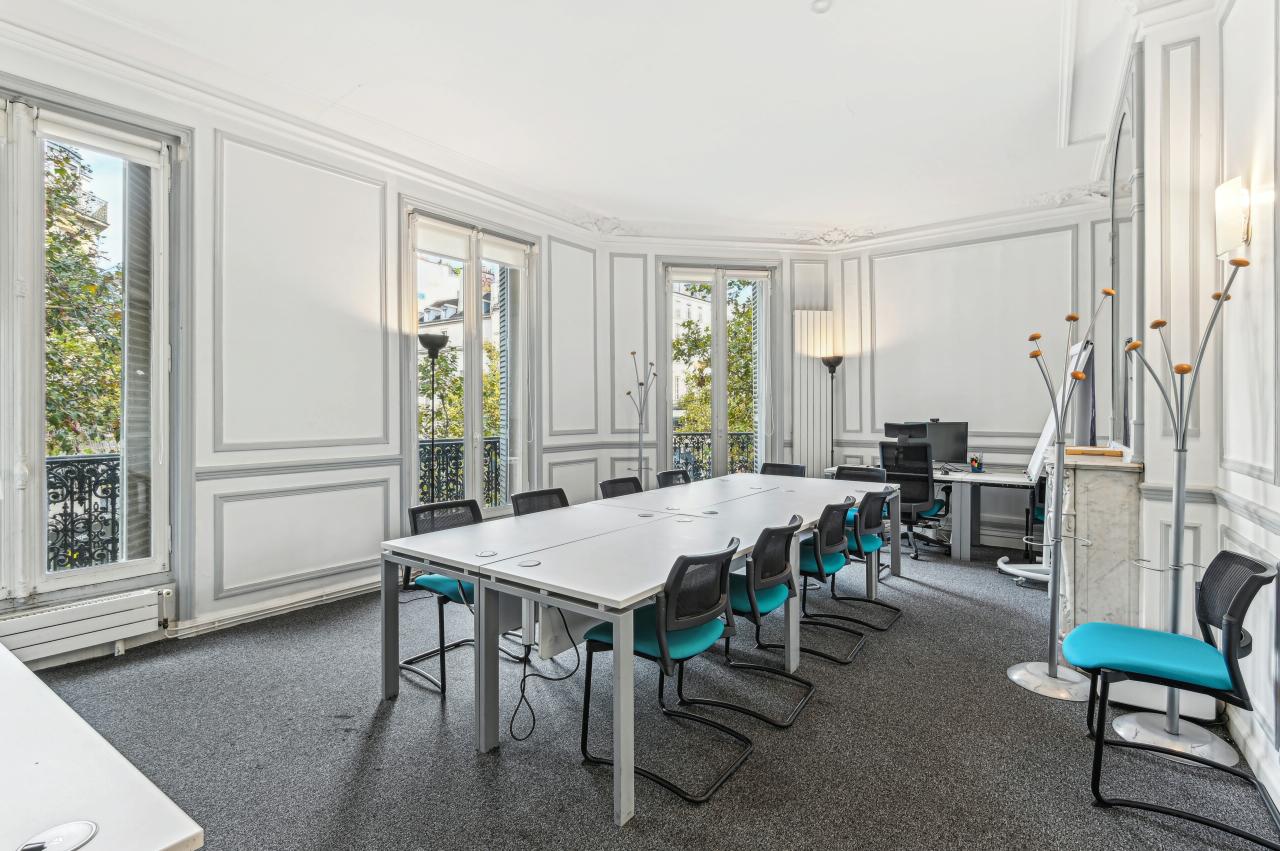 Bureau Paris 212m² Location bureau Paris OLBUR2425574 3